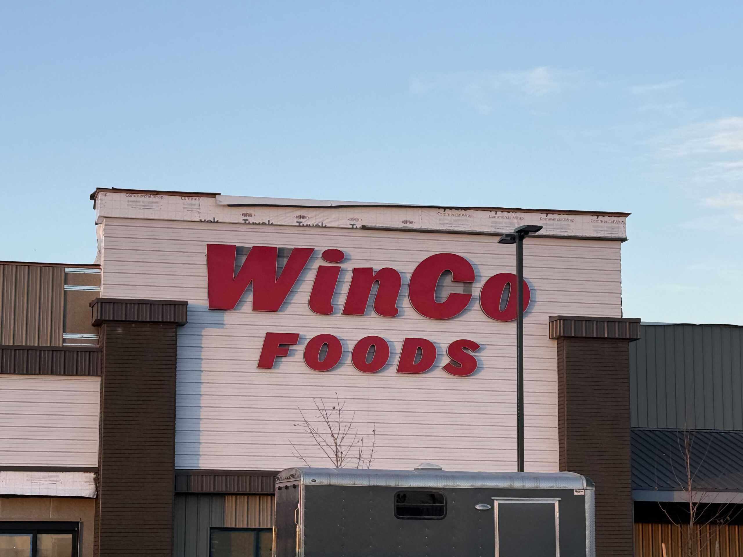 IMG_1502 Win Co Sign